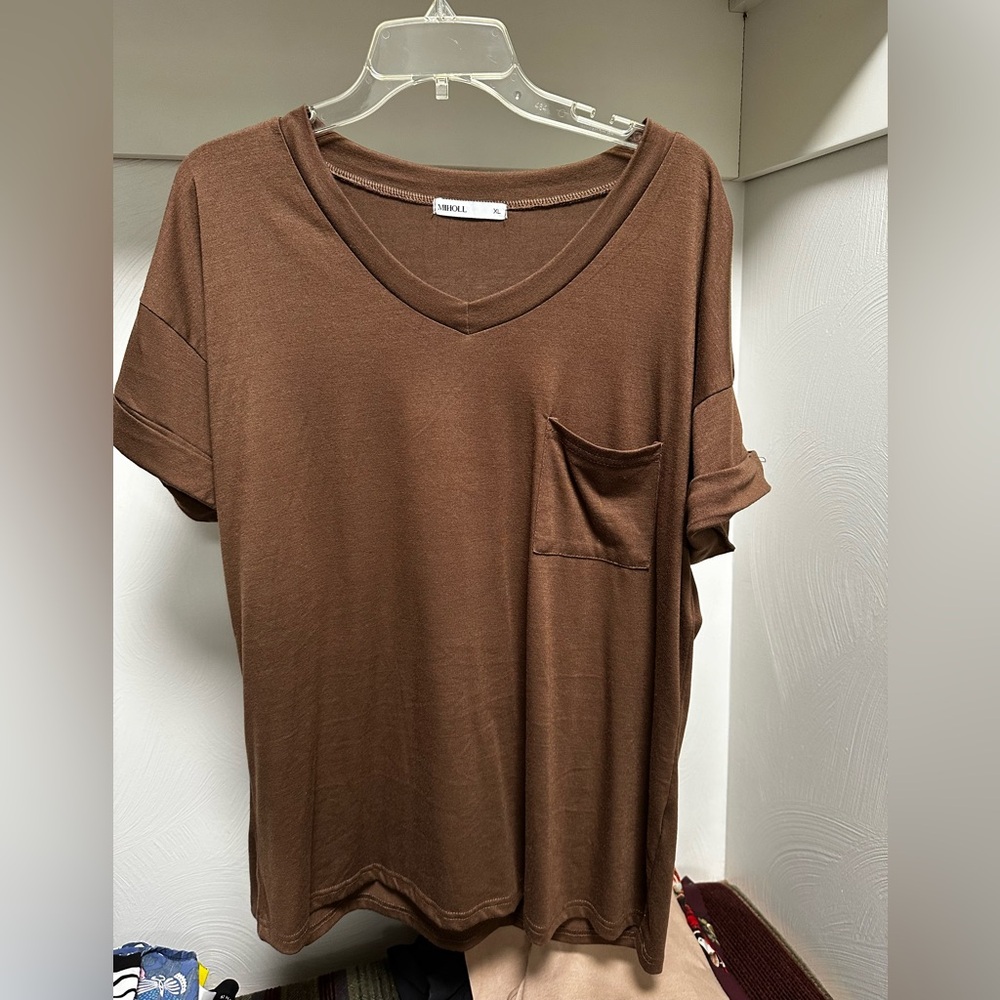 MIHOLL Brown V-Neck Tee
